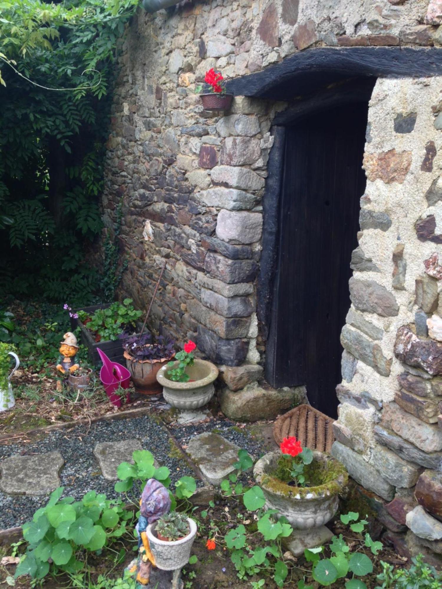 Le Petit Chateau, Matisse Noyal-Pontivy Exterior foto